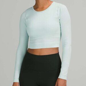 Lululemon Ebb to Street Long Sleeve Shirt Sz 8 Padded Crop Top Delicate Mint